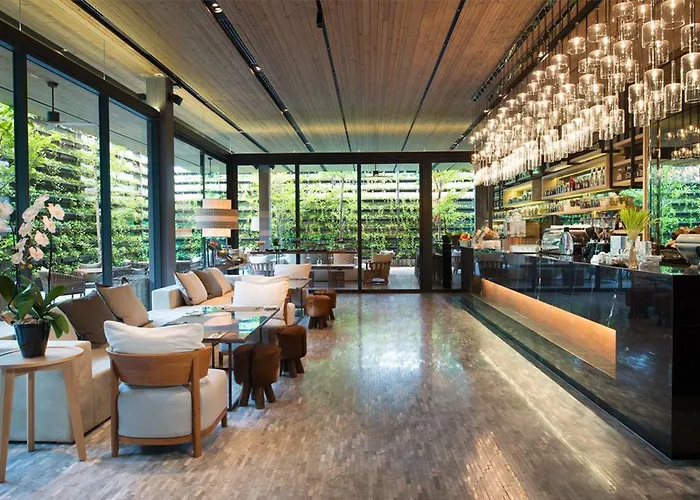 Ad Lib Hotel