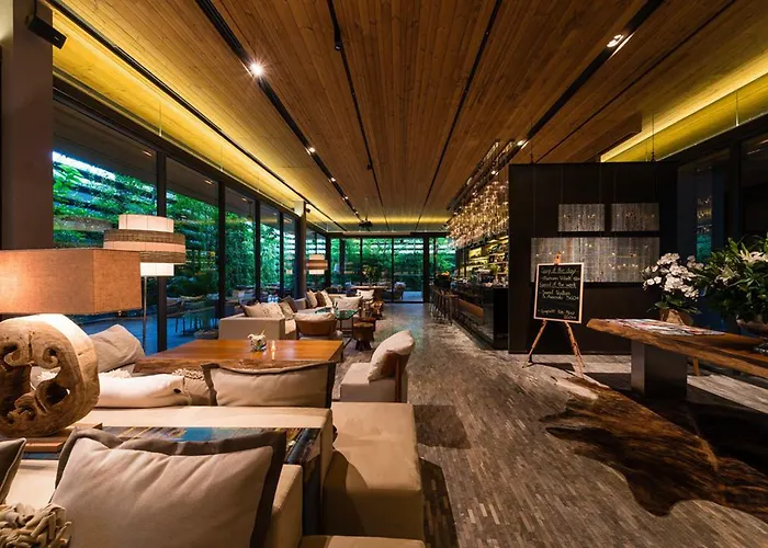 Ad Lib 4* Bangkok