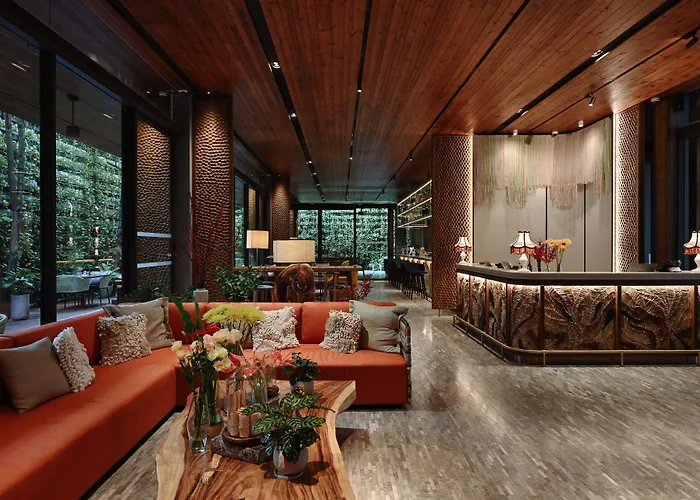 Hotel Ad Lib 4*