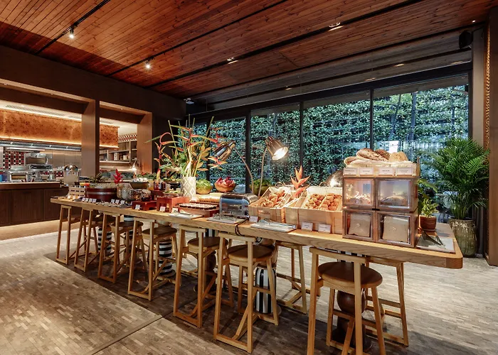 Ad Lib 4* Bangkok