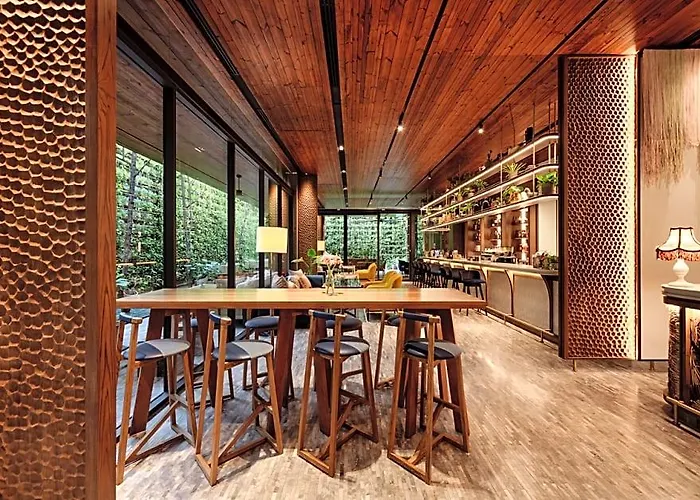 Ad Lib 4* Bangkok